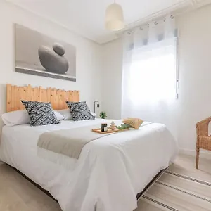  Apartamento Apto Coqueto Centrico Y Luminoso By Urban Hosting