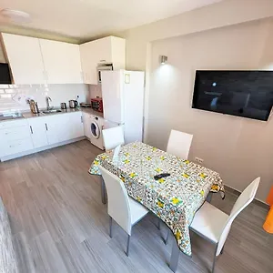 https://casa-martimar-estupendo-piso-cerca-de-la-playa.1costadelsol.com